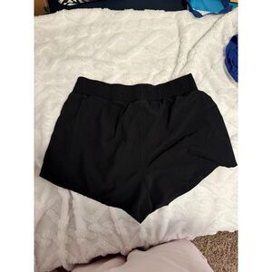 black marshalls shorts